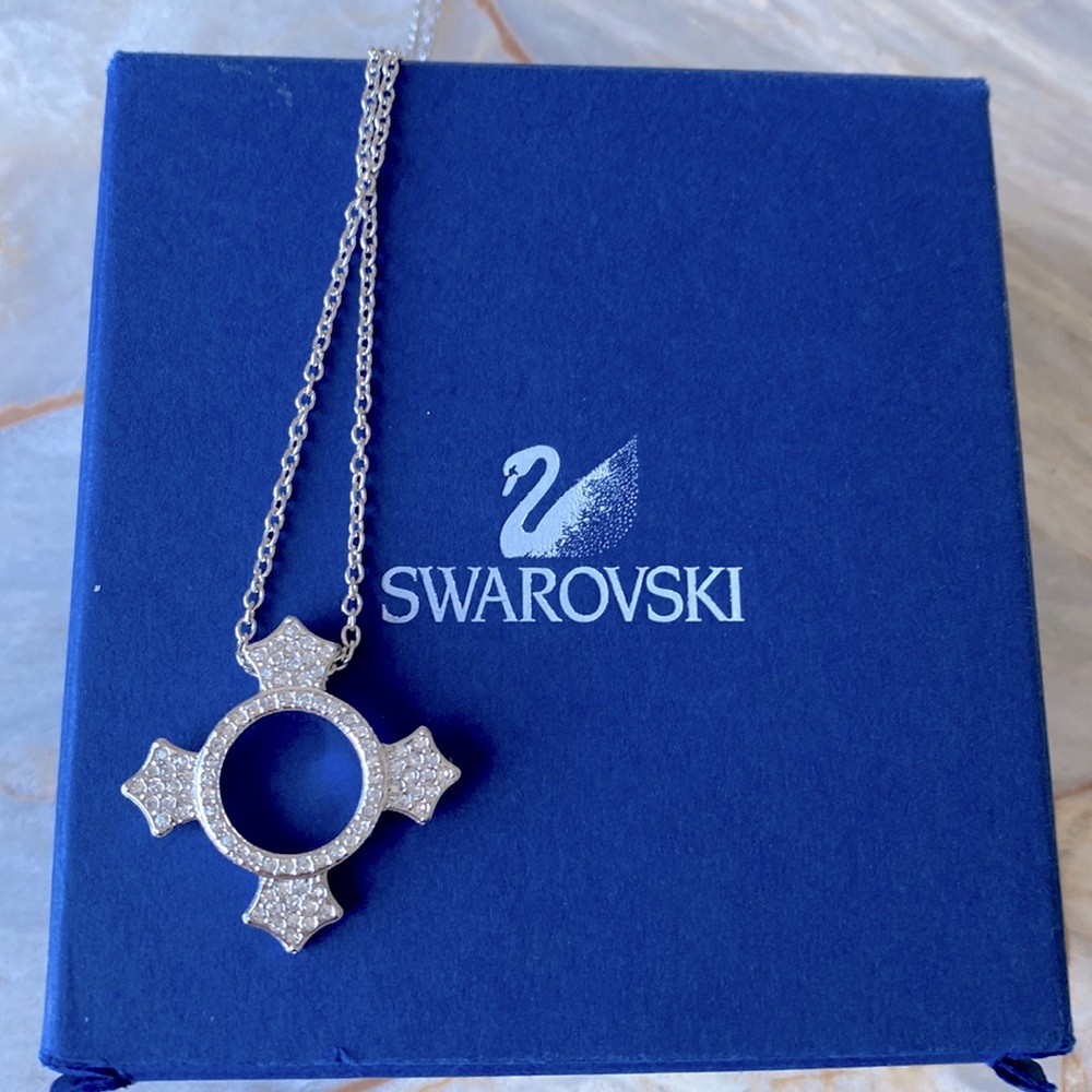 Swarovski Dune Pave Silver Pendant Necklace 909950 Rhodium Plated Crystal Cross
